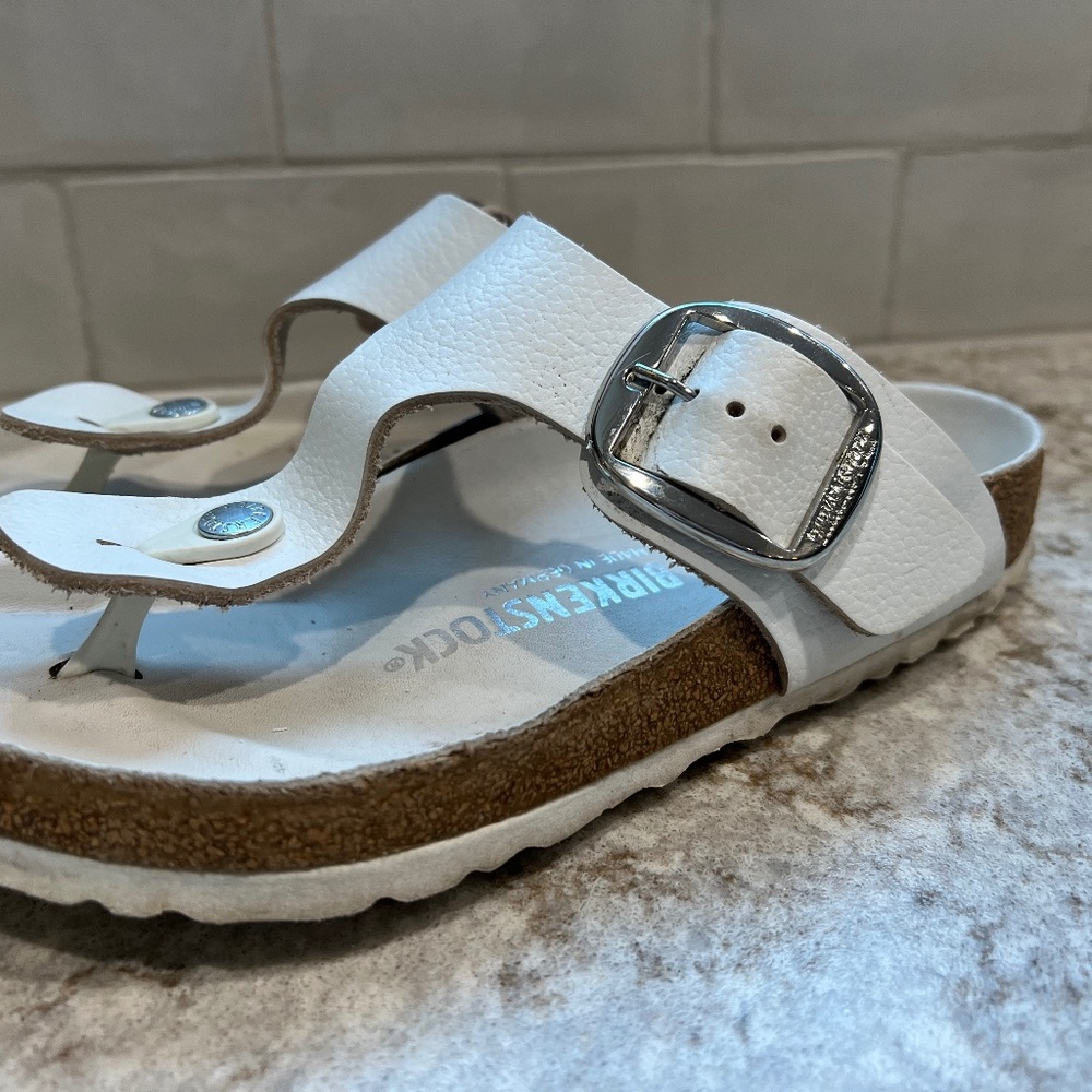 Birkenstock Gizah Leather Thong Sandal